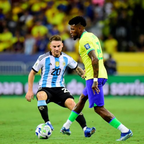 Emerson Royal mira retorno à Seleção Brasileira após apresentação no Flamengo
