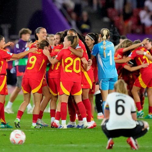 Eurocopa Feminina: Espanha faz história e chega à final pela primeira vez ao eliminar a Alemanha