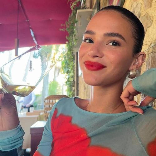 Festa de 30 anos Bruna Marquezine: A Grandiosa Celebração em Ilha Privada