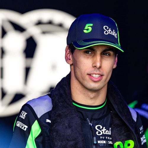 Gabriel Bortoleto: Jovem Brasileiro Lidera Sauber na Hungria