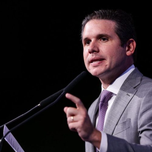 Hugo Motta nega ter ordenado desligamento do ar-condicionado em reunião da oposição