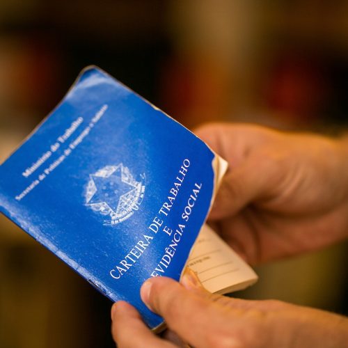IBGE: Desemprego Chega a Mínima Histórica de 5,8% em Junho