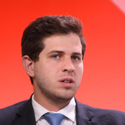 Impunidade Não é Opção: Líder do PSB Defende Justiça sem Prejuízo à Economia