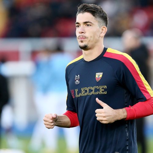 Joan González, Ex-Promessa do Barcelona, Anuncia Aposentadoria aos 23 Anos