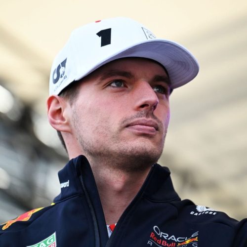 Max Verstappen Confirma Permanência na Red Bull para 2026, Diz Consultor da Equipe