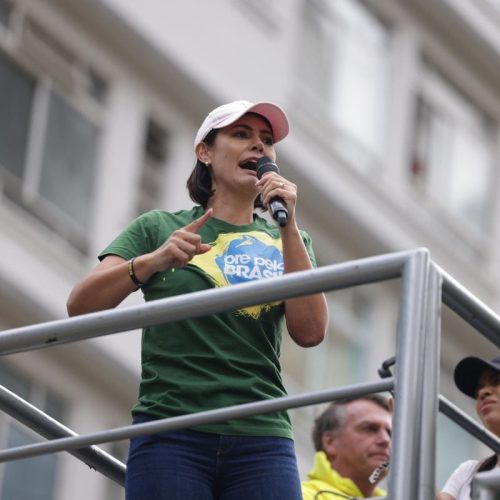Michelle Bolsonaro e a Disputa pela Liderança do PL em Tempos de Crise