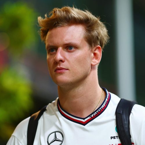 Mick Schumacher em Destaque na Busca pela Vaga na Fórmula 1 com a Cadillac em 2026