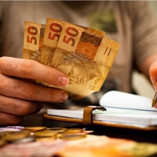 O 5ª Dia Útil de Agosto: Tudo o que Você Precisa Saber Sobre Salário