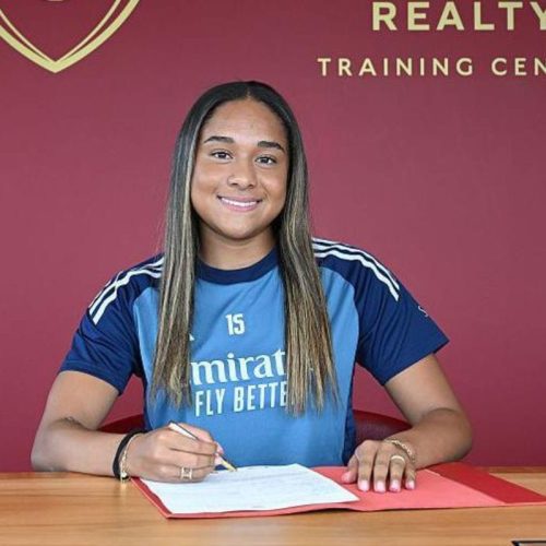 O Arsenal Realiza a Maior Contratação do Futebol Feminino ao Contratar Olivia Smith