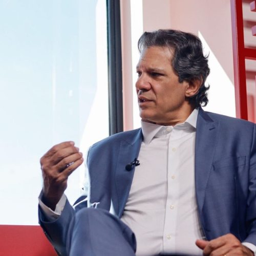 PEC Limita Pagamentos de Precatórios: Haddad Deve Analisar Novo Texto Legislativo