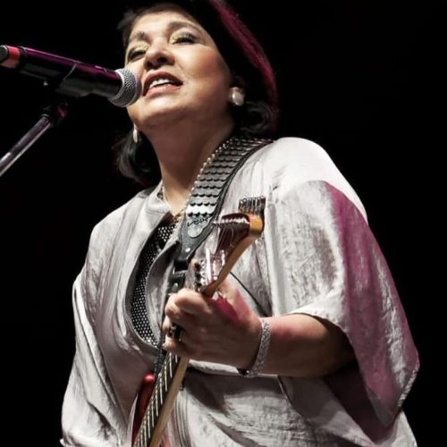 Roberta Miranda reage a ofensas em show e gera debate sobre respeito ao artista
