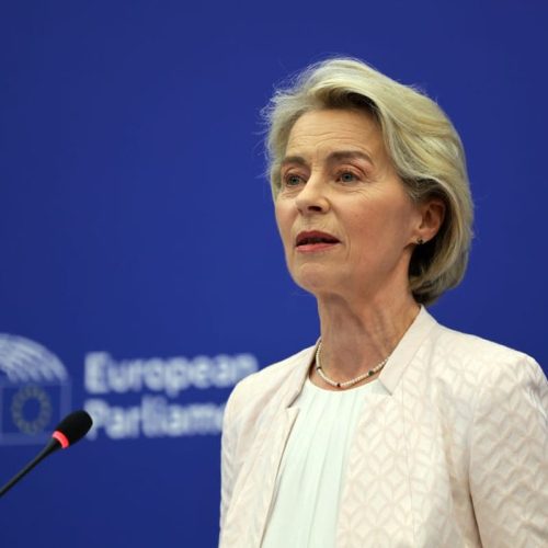 Sanções Contra Rússia: UE Aprova Rodada Severa com Teto de Preços de Petróleo