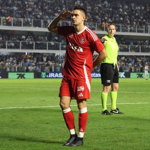 Santos Perde para o Internacional e Fica no Z4 do Brasileirão: Análise Completa