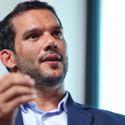 Suspensão de Investigações: Justiça Eleitoral de Roraima Dá Geraldo Provisória contra CBF