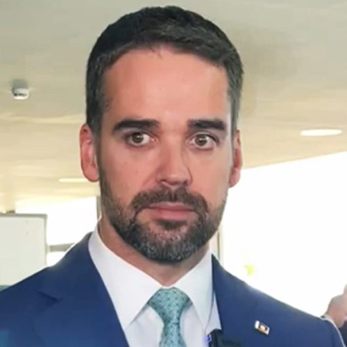 Tarifaço: Eduardo Leite anuncia linha de crédito para empresas do RS