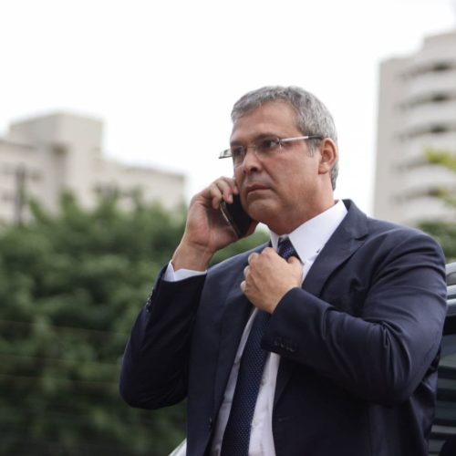 Transparência é Comando: Lindbergh Exige do BC Apuração da Tarifa Cambial