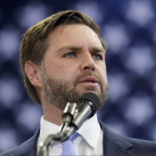 Vance e a Complexa Tarefa de Negociar com a Rússia