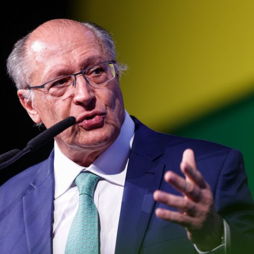 Vice-Presidente Alckmin Negocia Tarifas nos EUA: Um Passo Estratégico para a Economia Brasileira