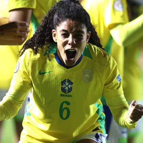 Yasmim: Destaque da Seleção Brasileira na Vitória Contra o Paraguai na Copa América Feminina